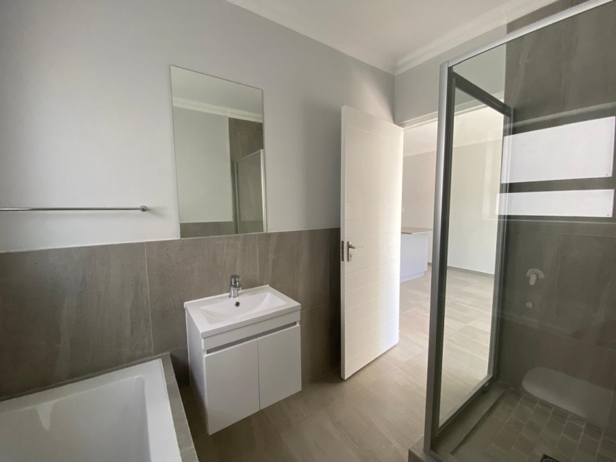 2 Bedroom Property for Sale in Table View Western Cape